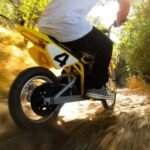 Razor MX650 Dirt Rocket Electric Motocross Off-road Bike - Yellow - Image 5