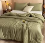 ROSGONIA Queen Comforter Set Olive Green, 3pcs Bedding Sets Queen (1 Boho Olive Comforter & 2 Pillowcases), All Season Lightweight Blanket Quilt - Image 5