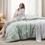 Bedsure Queen Comforter Set - Sage Green Bed Set, 3 Pieces Cute Floral Bedding, 1 Soft Reversible Botanical Flowers Comforter and 2 Pillow Shams - Image 4