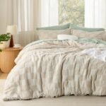 Bedsure Queen Size Comforter Set Beige, Boho Tufted Bed Set, Checkered Farmhouse Shabby Chic Bedding, 3 Pieces, 1 Plaid Geometric Comforter and 2 Pillow Shams - Image 2