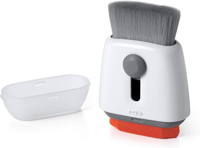 OXO Good Grips Sweep & Swipe Laptop Cleaner - Image 2
