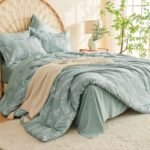 MUXHOMO Bed in a Bag Queen 7 Pieces, Sage Green Queen Comforter Set Reversible Botanical Flowers Design, Ultra Soft & Breathable Bedding Sets with Comforter, Sheets, Pillowcases & Shams - Image 6