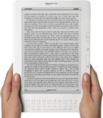 Kindle DX Wireless Reading Device (9.7" Display, U.S. Wireless) - Image 2