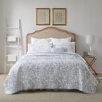 Laura Ashley - Queen Quilt Set, Soft Cotton Bedding with Reversible Design, Medium Weight for Year Round Use, 3 Piece Bed Set with Matching Pillowcases (Amberley Blue) - Image 2