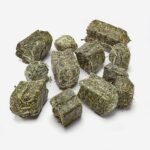 Kaytee Alfalfa Cubes for Rabbits, Guinea Pigs, and Other Small Animals, 15 oz - Image 4